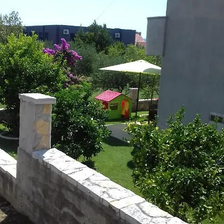 Mihaela Apartmán Kaštela