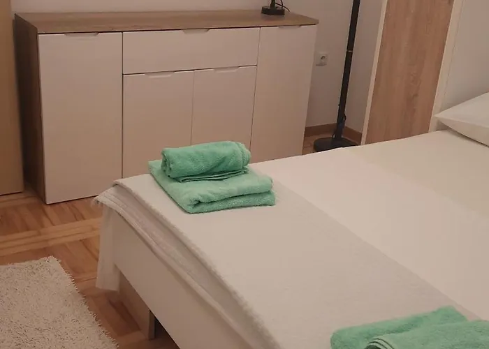 Mihaela Apartman *