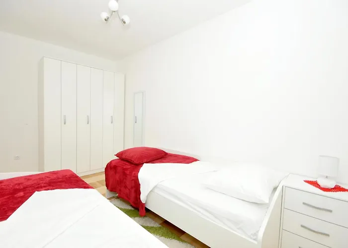 Mihaela Apartmán Kaštela